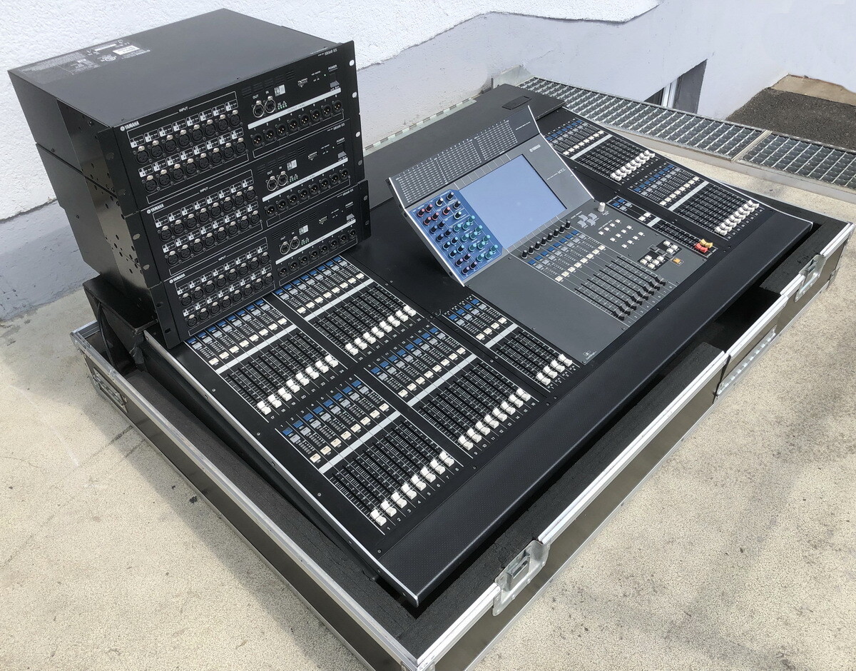 Yamaha M7CL 48ES with 3x SB168E