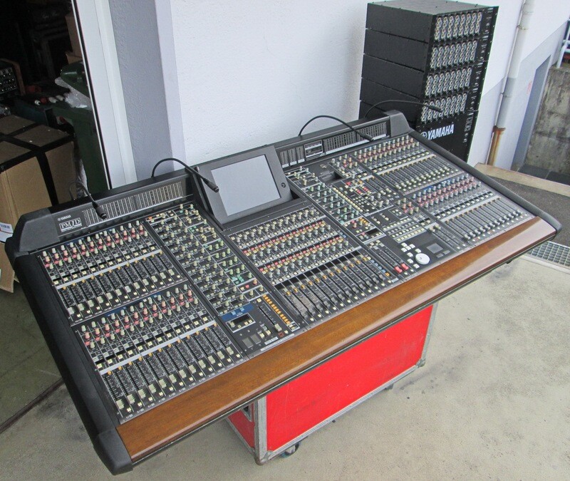 Yamaha PM1D