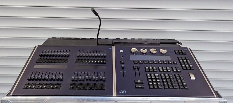 ETC ION + Fader Wing