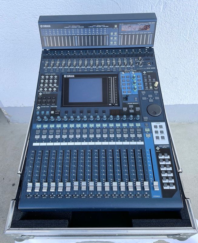 Yamaha DM1000
