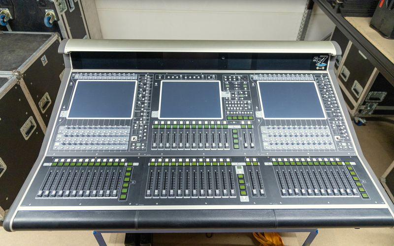 Digico Quantum 7 + SD-Rack 32bit