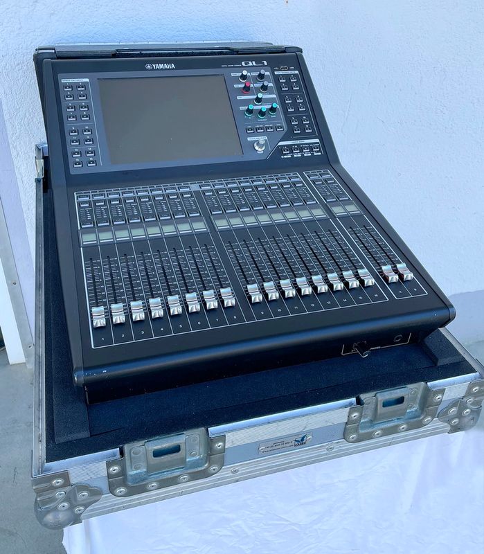 Yamaha QL1