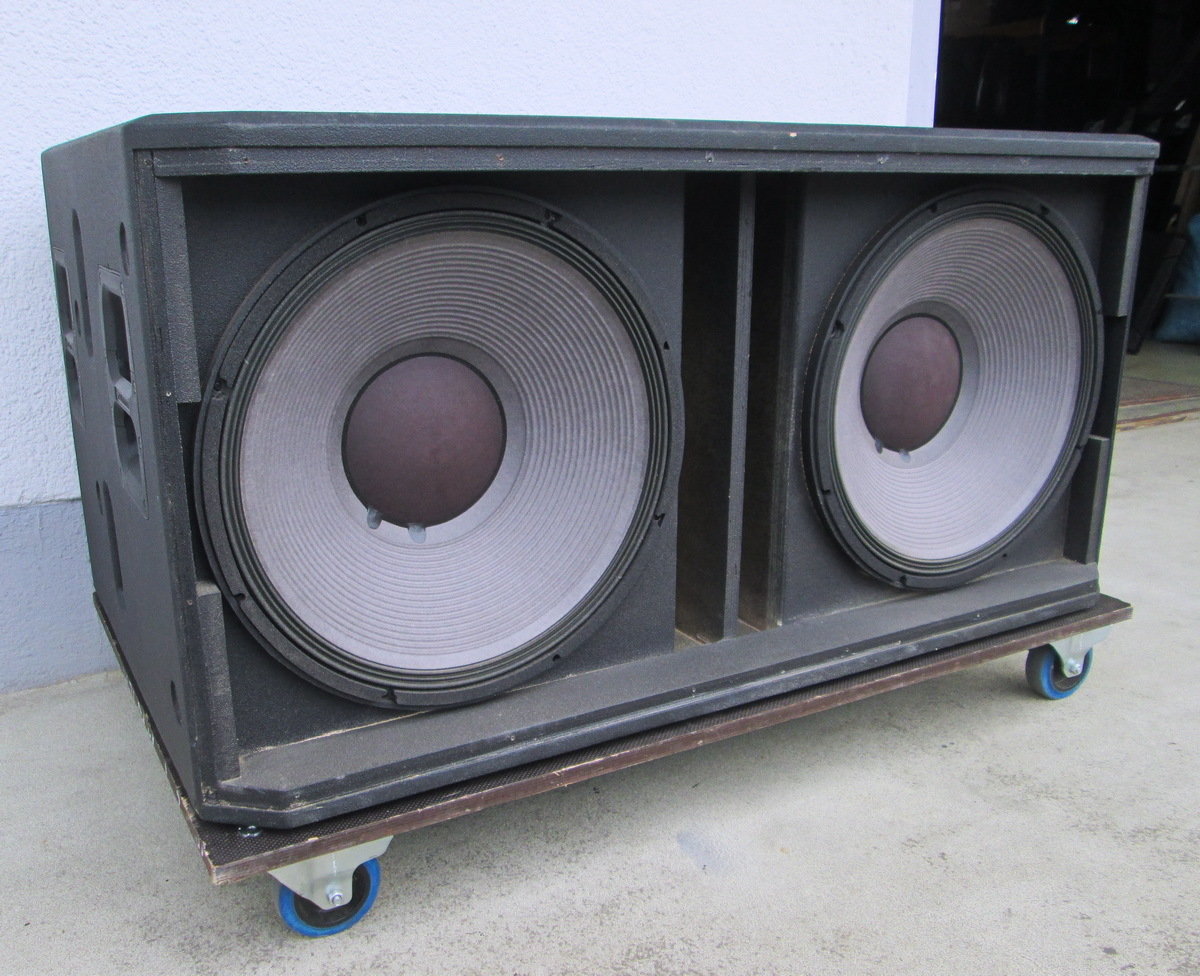 stx828s jbl
