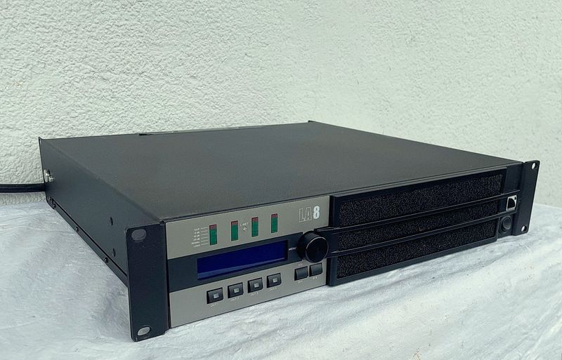 L-Acoustics LA8