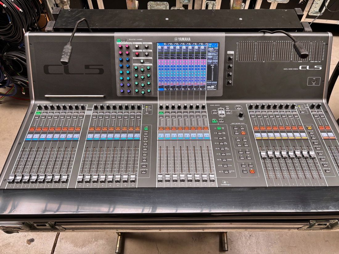 Yamaha CL5 + Flightcase