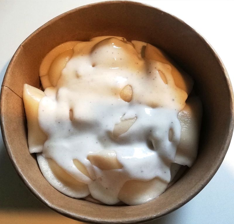 PIEROGI Z TWAROGIEM