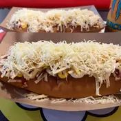 Menú perro hawaiano Doble ( 2 perritos 2 patatas y 1 bebida)