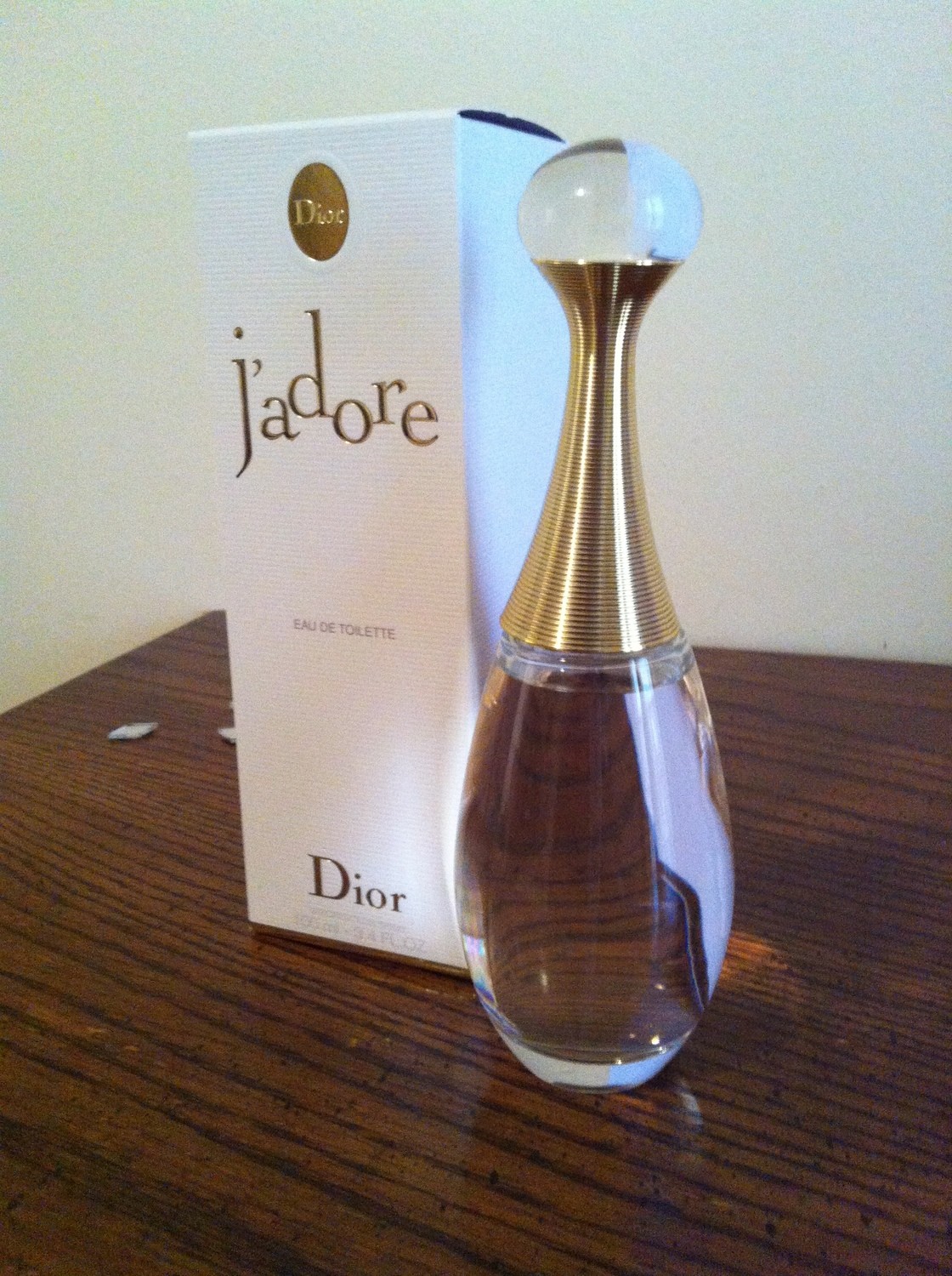 J&#39;adore by Christian Dior