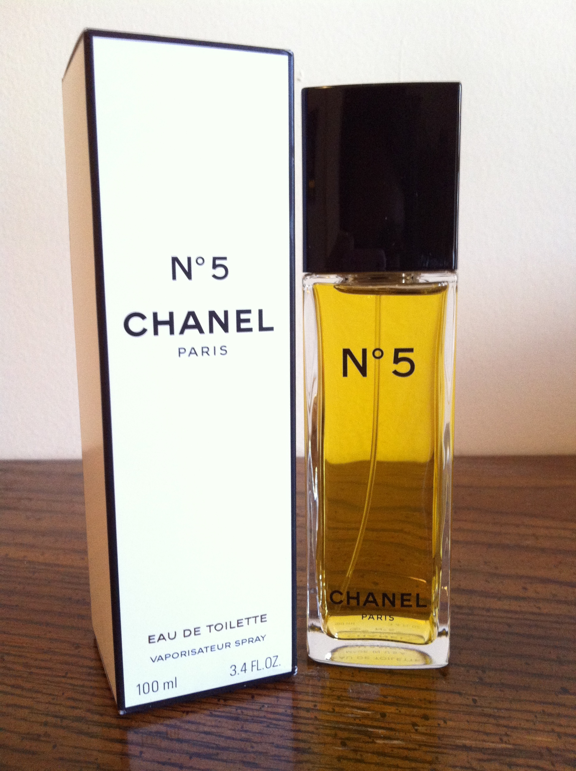 Chanel No. 5 Eau De Parfum Spray for Women - 3.4 fl oz bottle