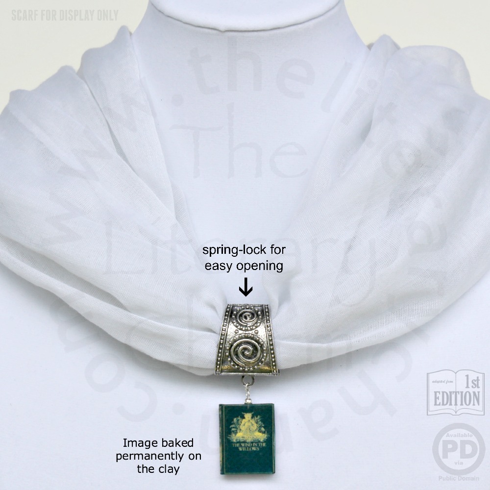 THE WIND IN THE WILLOWS Book Pendant Scarf Ring Hinged Spring Lock