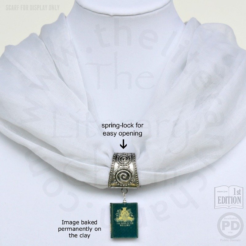 THE WIND IN THE WILLOWS Book Pendant Scarf Ring Hinged Spring Lock