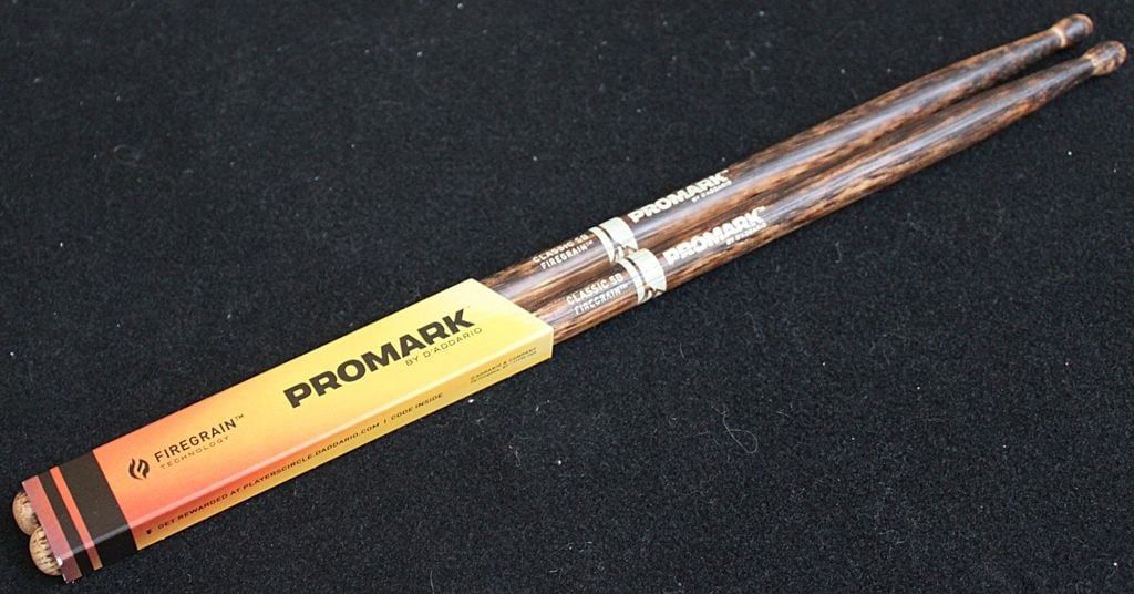 ProMark Classic Forward 5B FireGrain Hickory Drumstick, Oval Wood Tip