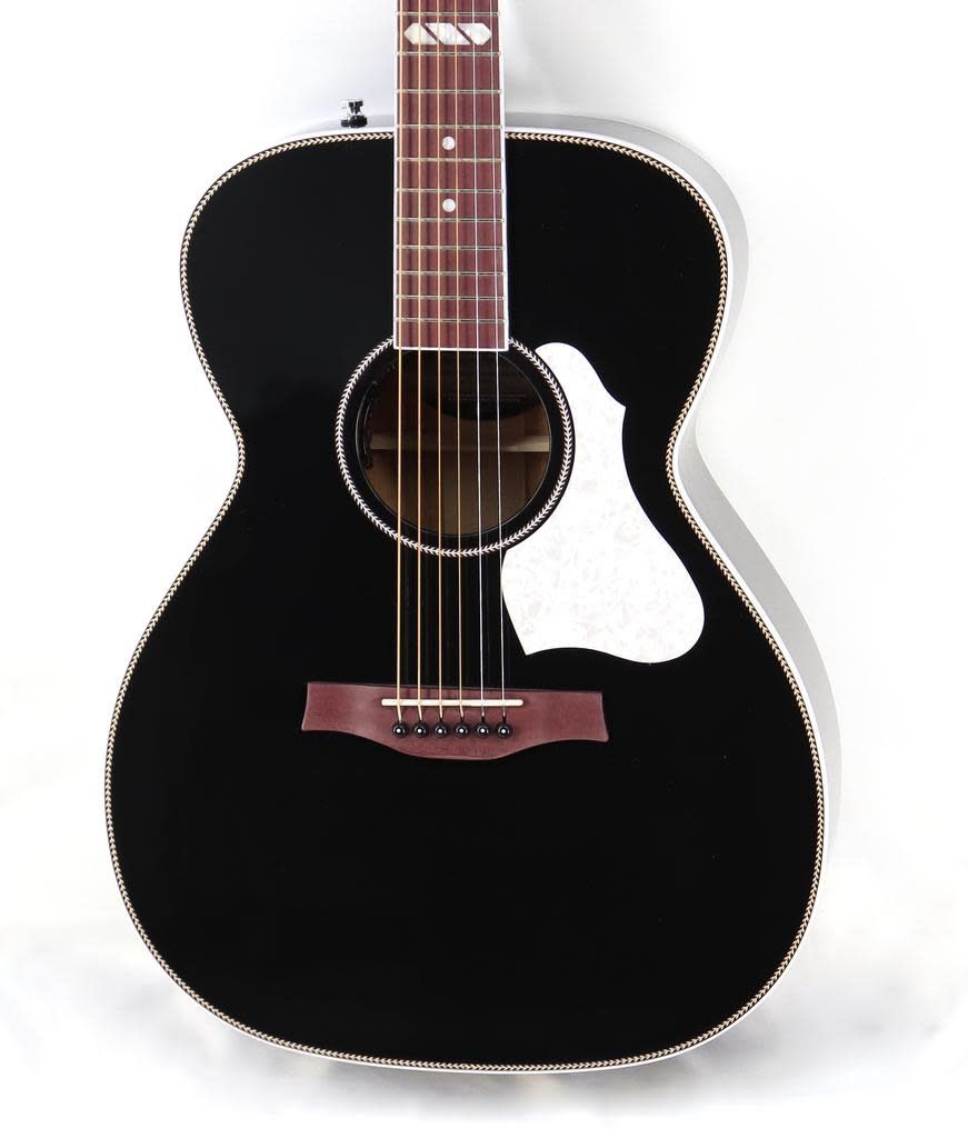 Seagull Artist Limited Tuxedo Black EQ w/Case