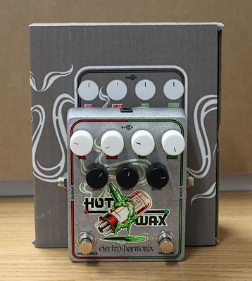 Electro-Harmonix Hot Wax - Multi-effects pedal: Hot Tubes, Crayon, 9.6DC-200 PSU included