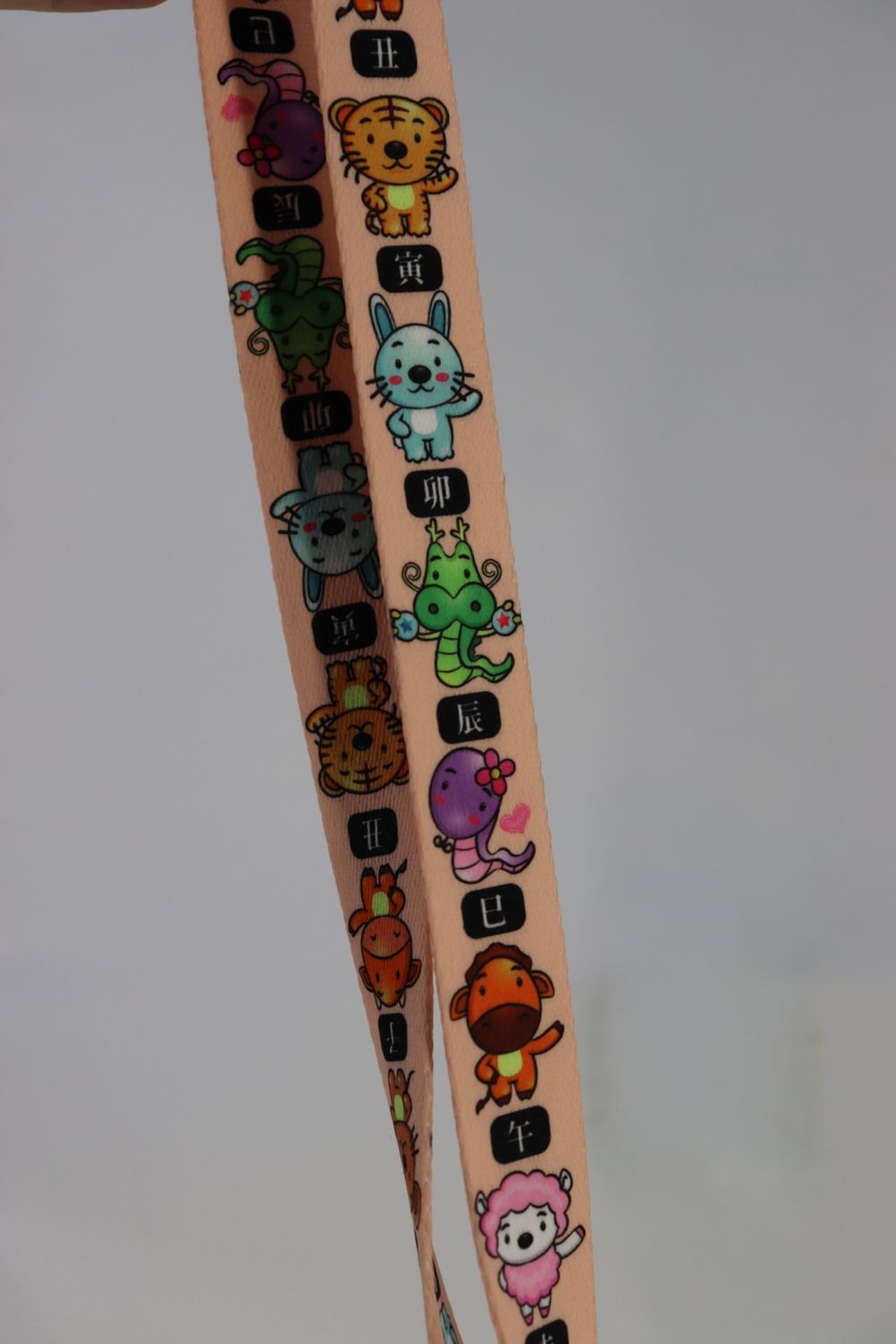 Poly Uke Neck Clip - Pink Cartoon