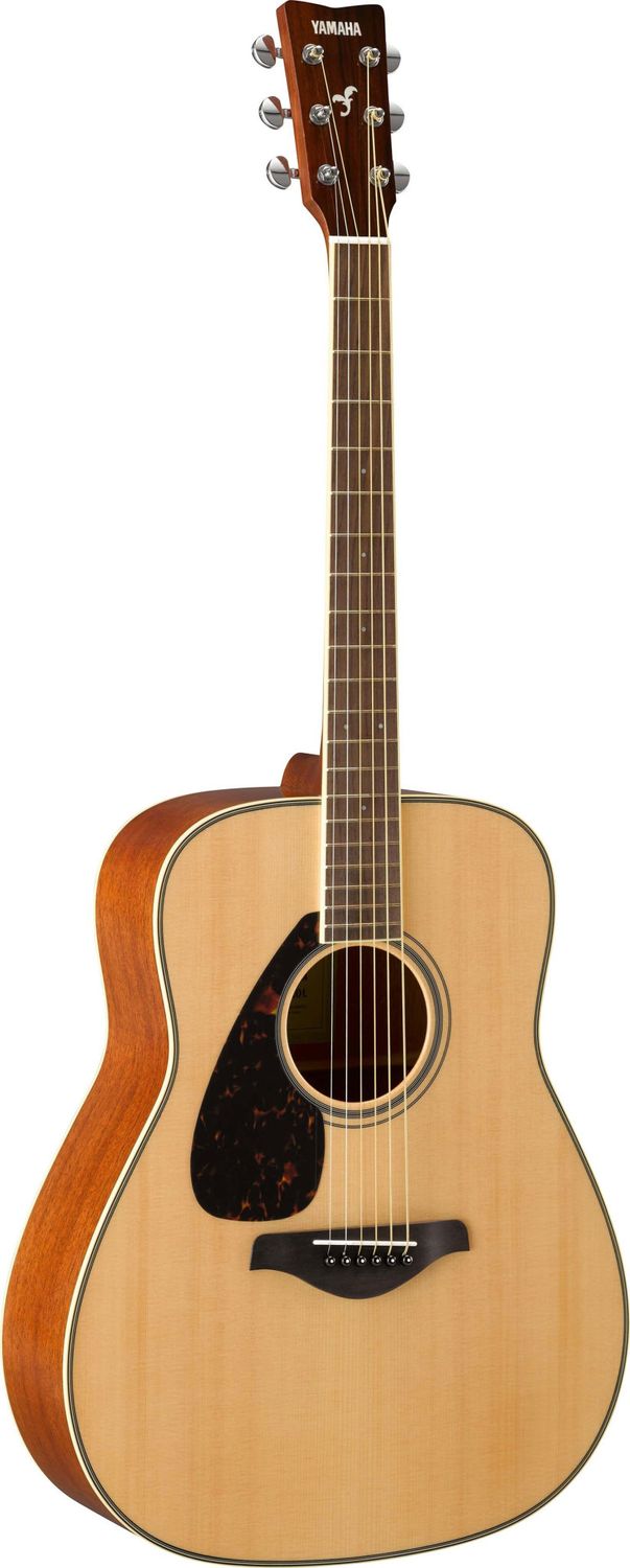 Yamaha FG820L Lefty, natural, solid Sitka spruce top, mahogany back and sides, walnut fretboard and bridge