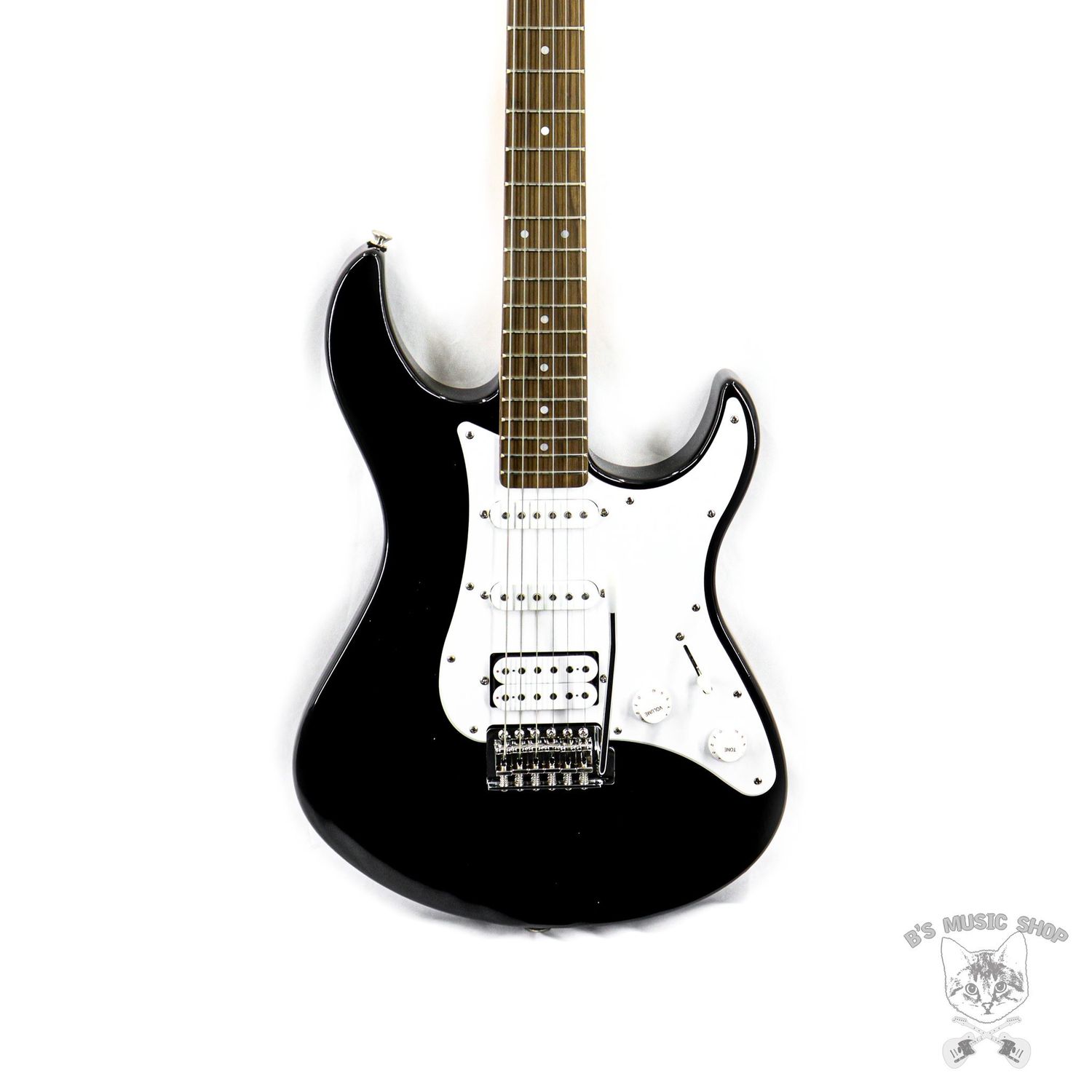 Yamaha PAC012 BLACK Black, Dbl cut, agathis body, HSS