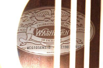 Washburn Comfort Standard Grand Auditorium in Natural Satin