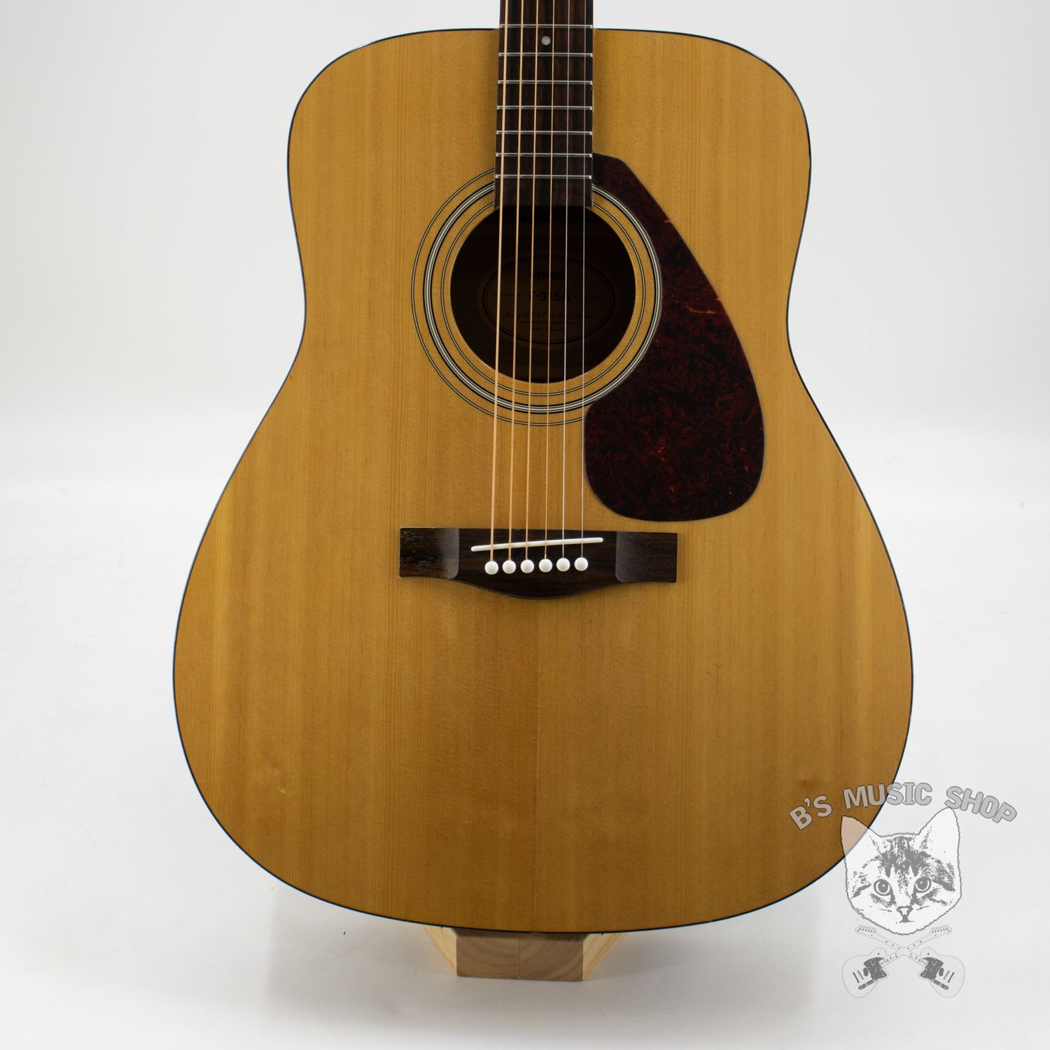 Used Yamaha F315A Acoustic Guitar