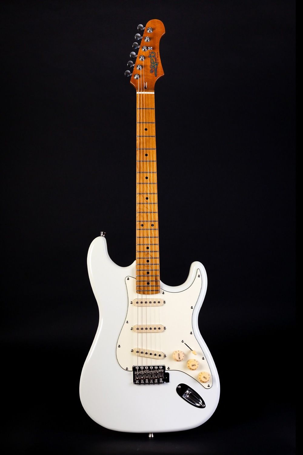Jet Guitars JS 300 in White