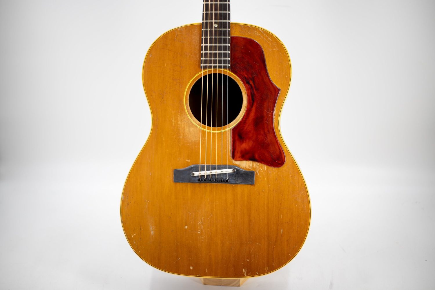 Used Gibson B25 1966 Acoustic Guitar w/ Case