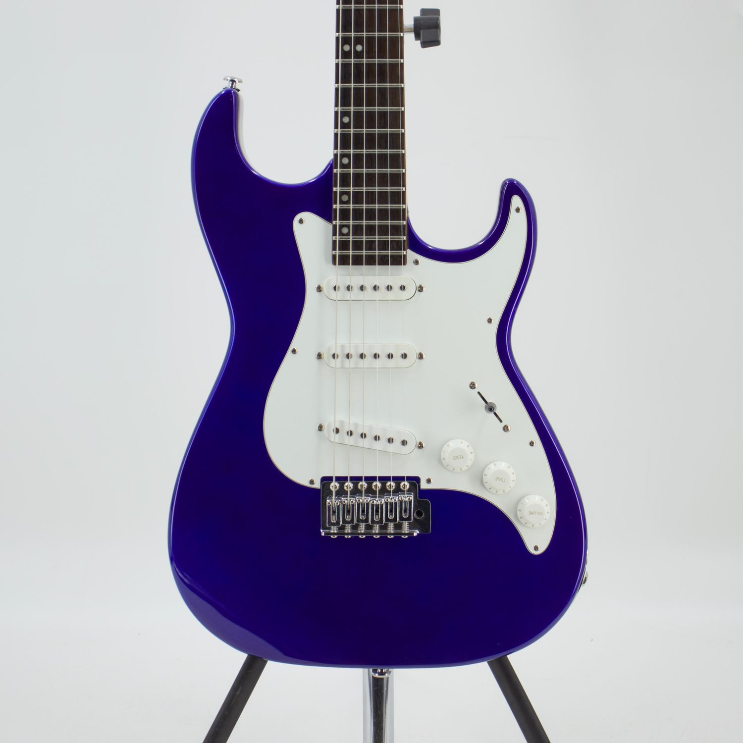 Used Samick Greg Bennett MB-1 Cobalt Blue Electric Guitar – Fair Condition