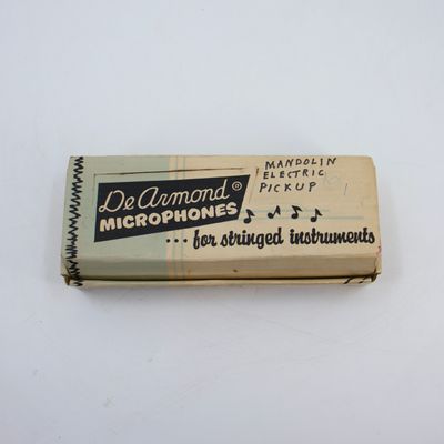 Used DeArmond Model 800 Mandolin Pickup w/Volume Control &amp; 12&#39; Cable in Box – Fair Condition