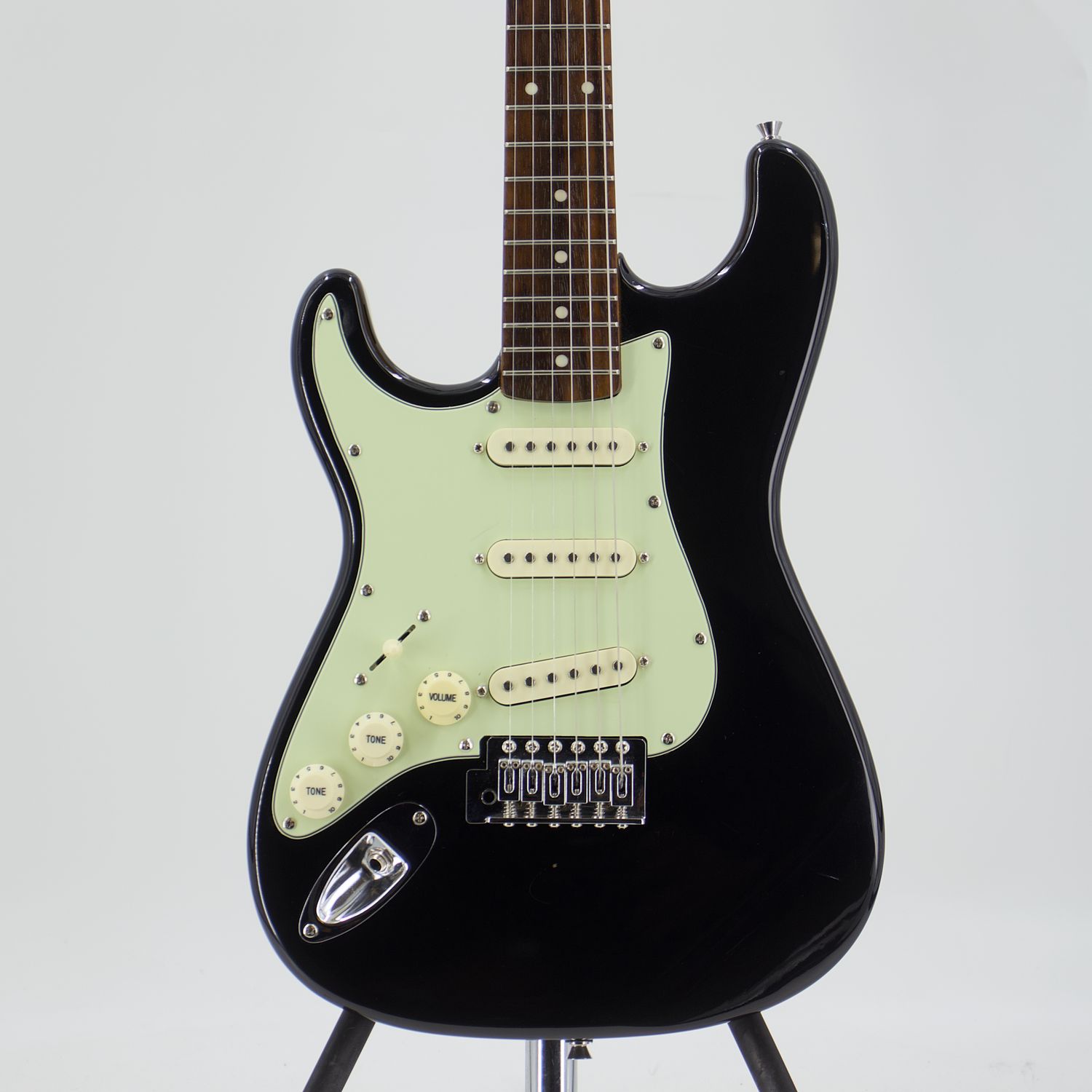 Used Jay Turser JT-30-LH-BK Left-Handed Gloss Black Electric Guitar – Very Good Condition