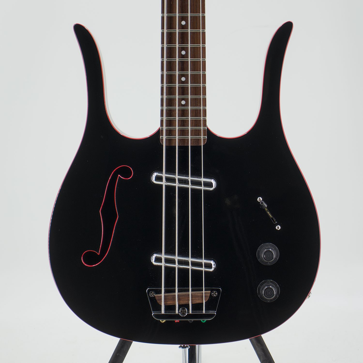 Danelectro Red Hot Longhorn in Black With Red Binding