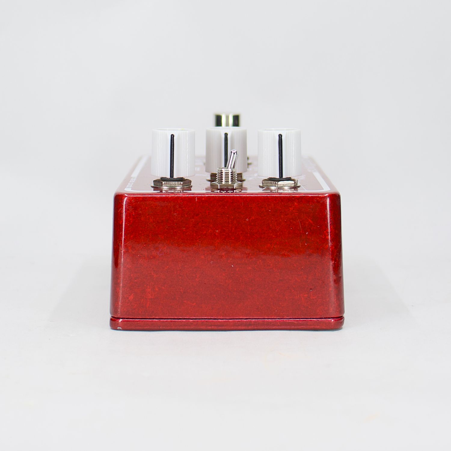 Used SolidGoldFX Rosie Fuzz Pedal White – Very Good Condition