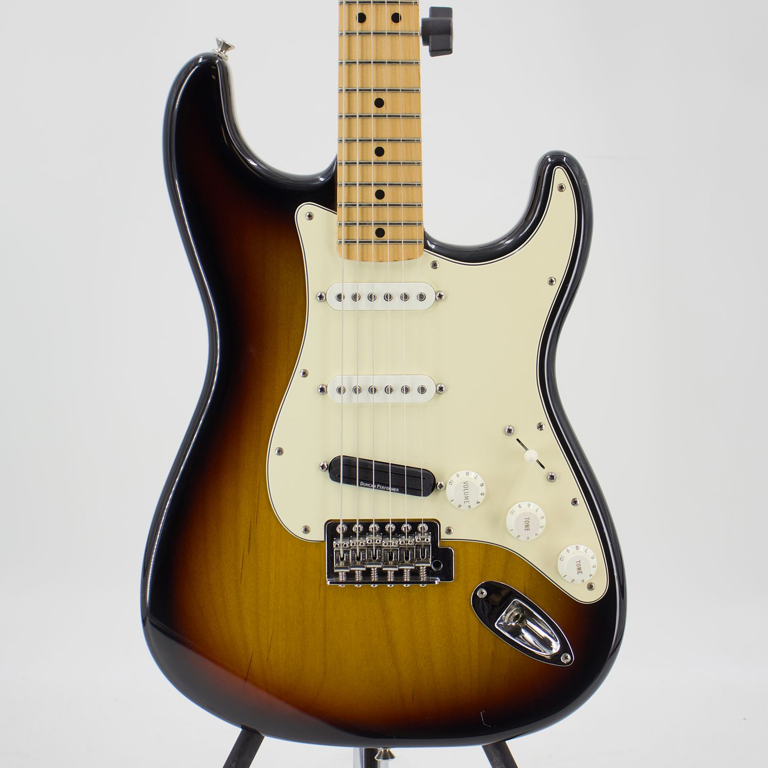 Used Fender Standard Stratocaster MIM 2011 2-Tone Sunburst Electric Guitar w/Hot Rails Pickup