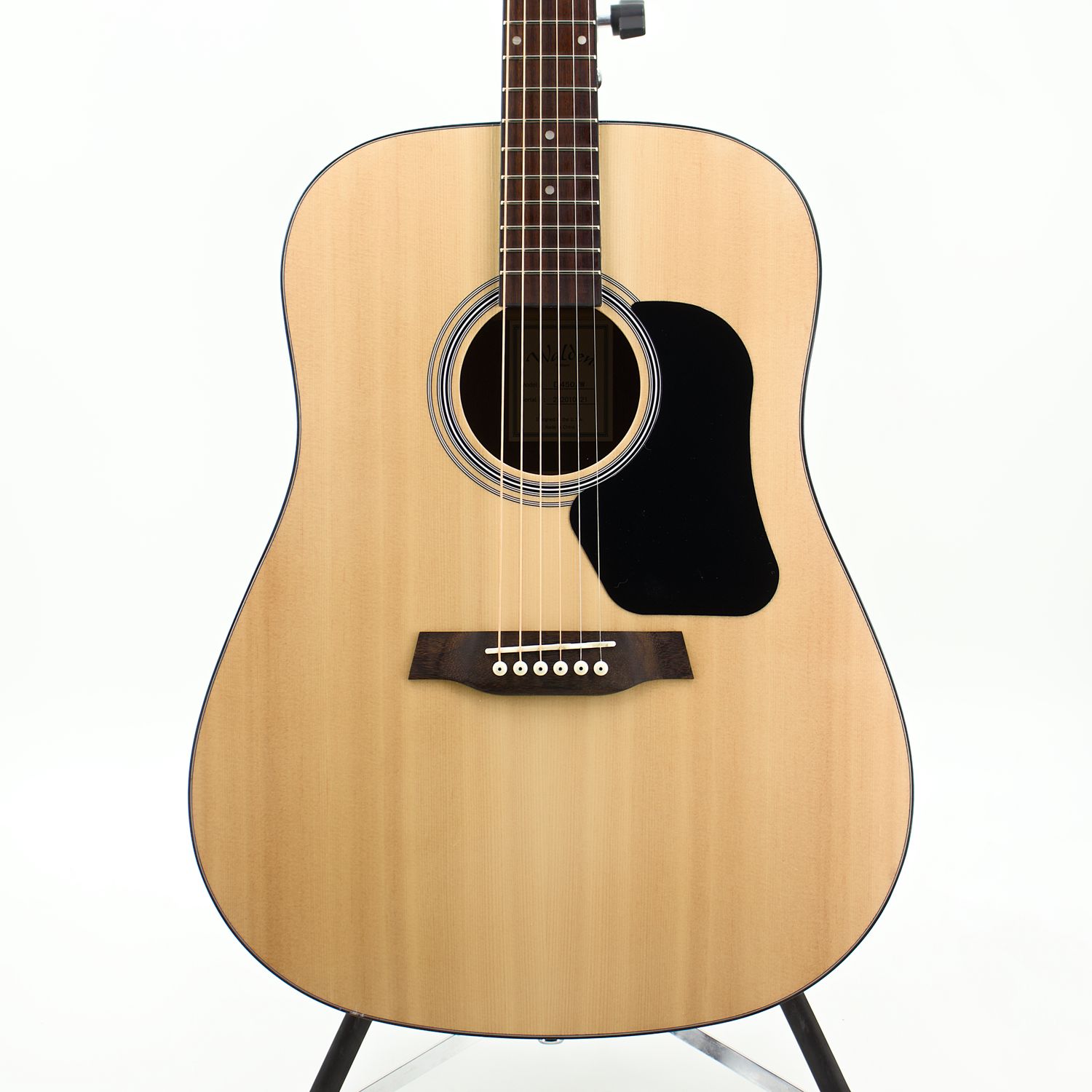 Used Walden D450 Natural Gloss Dreadnought Acoustic Guitar