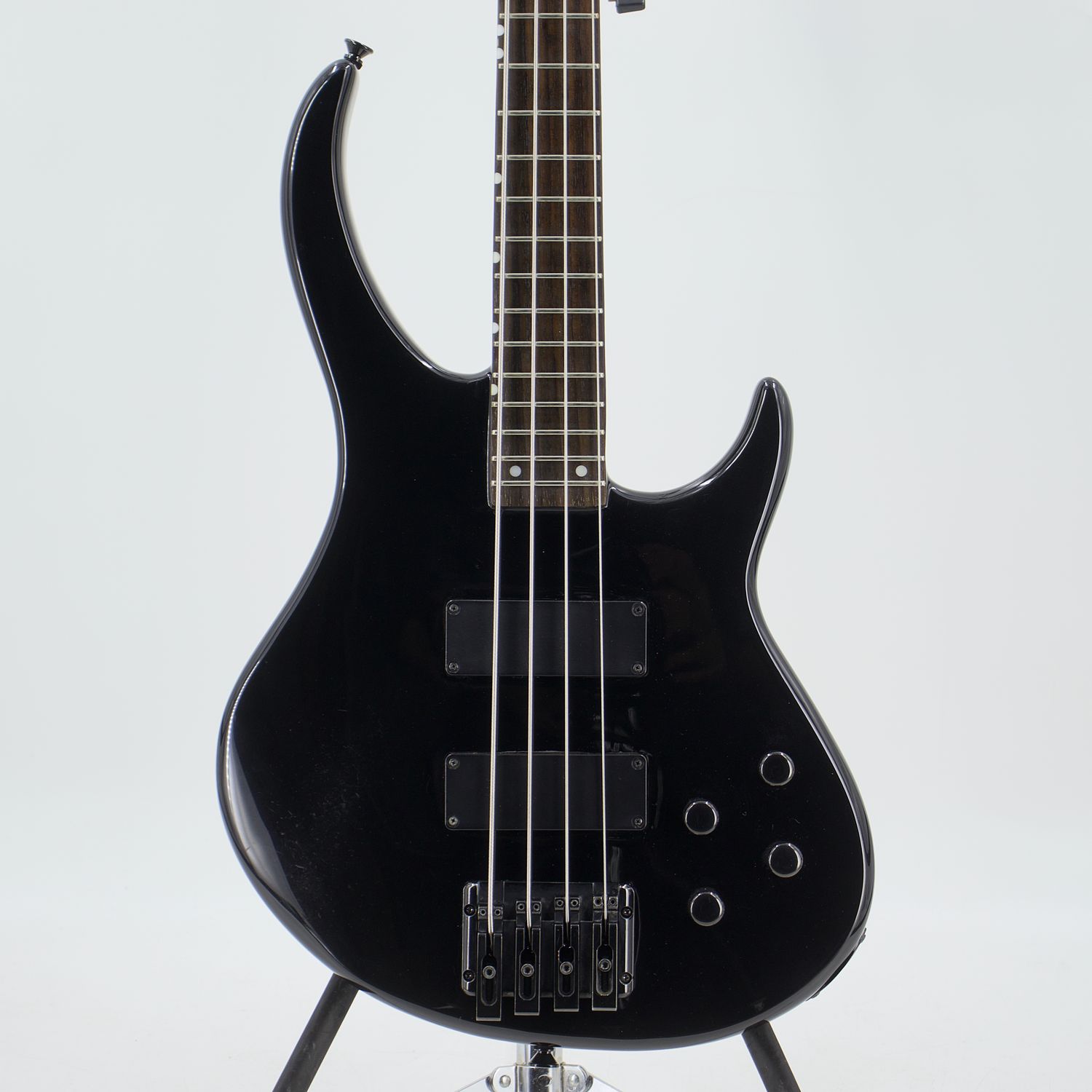 Used Peavey Grind Bass 4 BXP Electric Bass Guitar – Very Good Condition