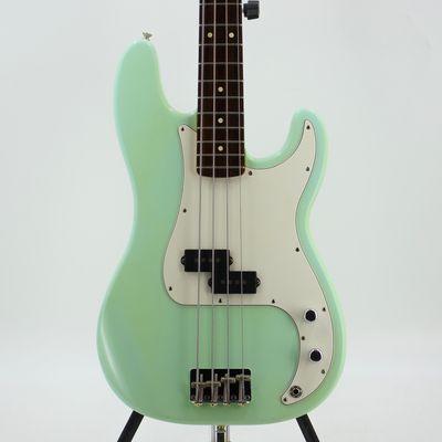 Used Fender Player Precision Bass Electric Guitar - Very Good Condition