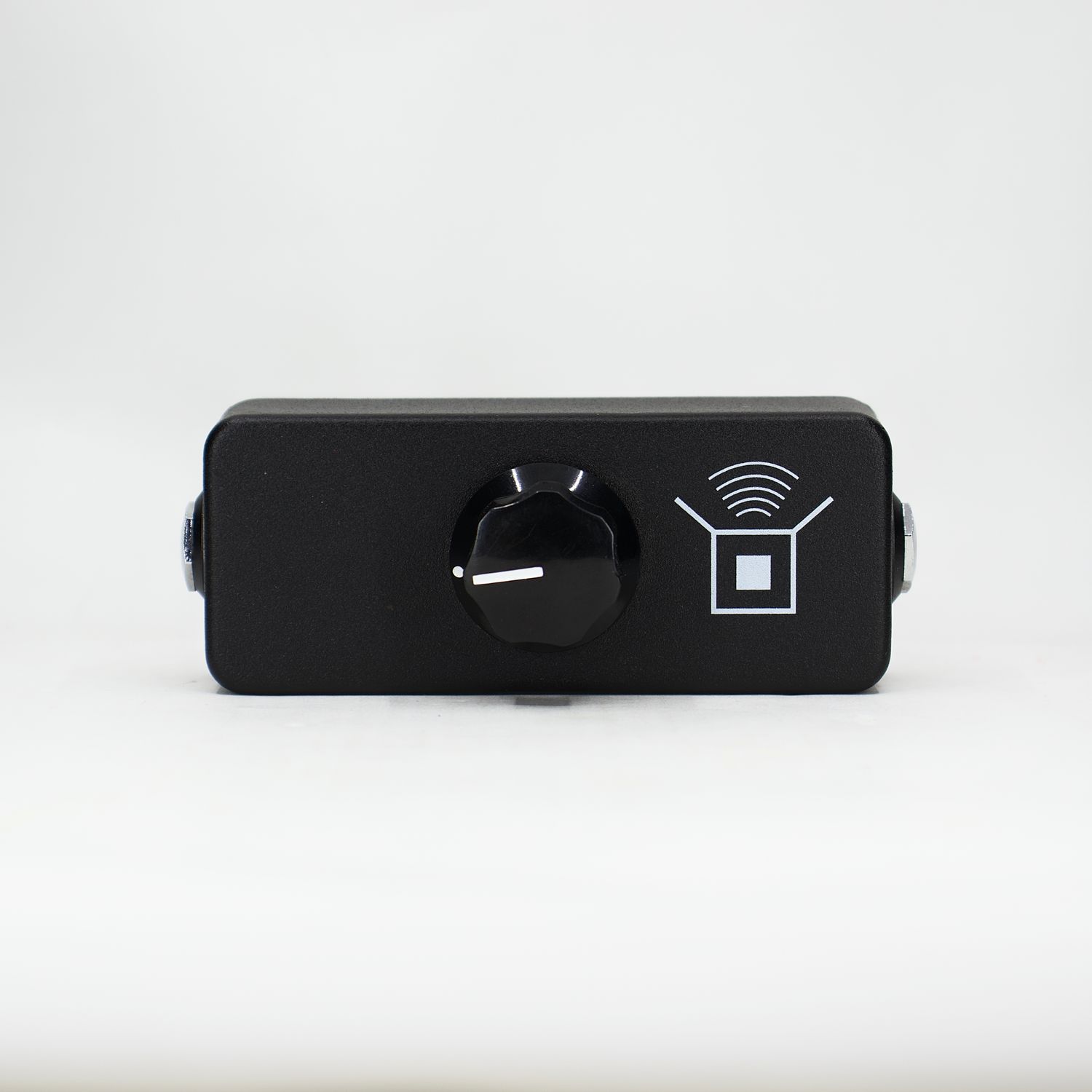 Used JHS Little Black Amp Box Passive FX Loop Attenuator Very Good w/Box