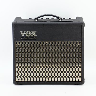Used Vox Valvetronix AD30VT 1x10 Modeling Combo Amp