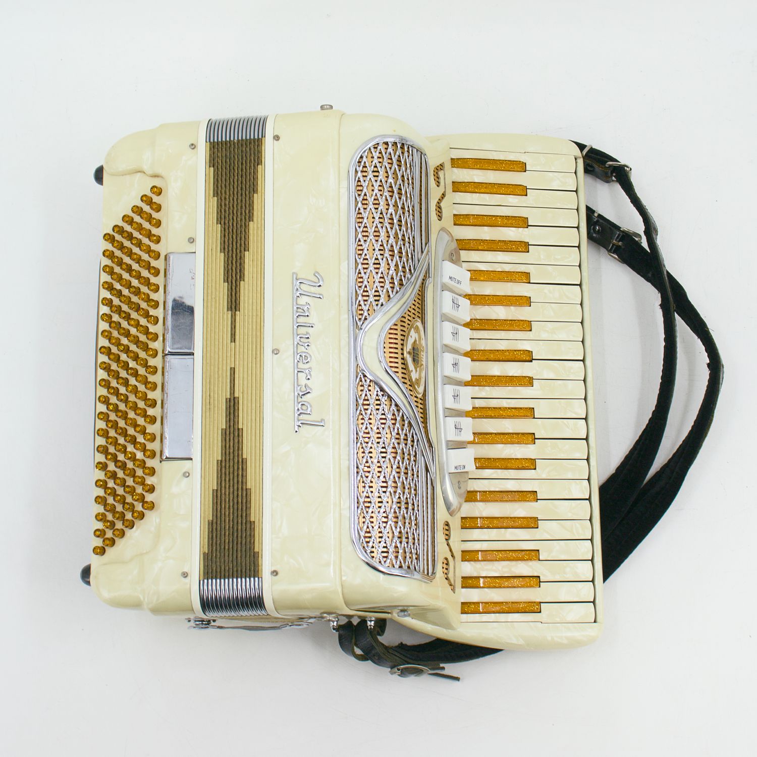 Used AS/IS Universal 41/120 White Pearloid/Gold Piano Accordion w/Case