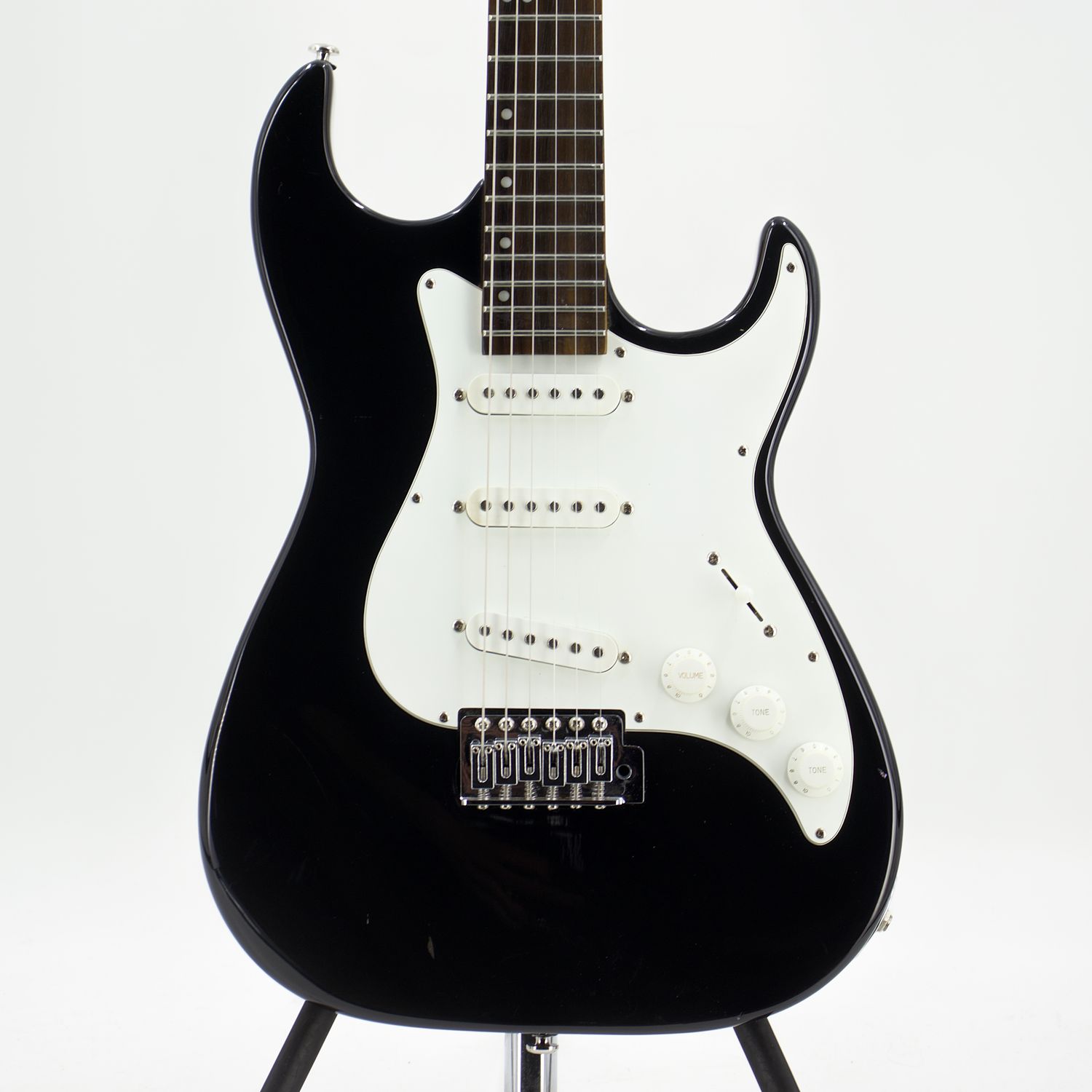 Used Samick Malibu MB-1 Black Electric Guitar Very Good Condition