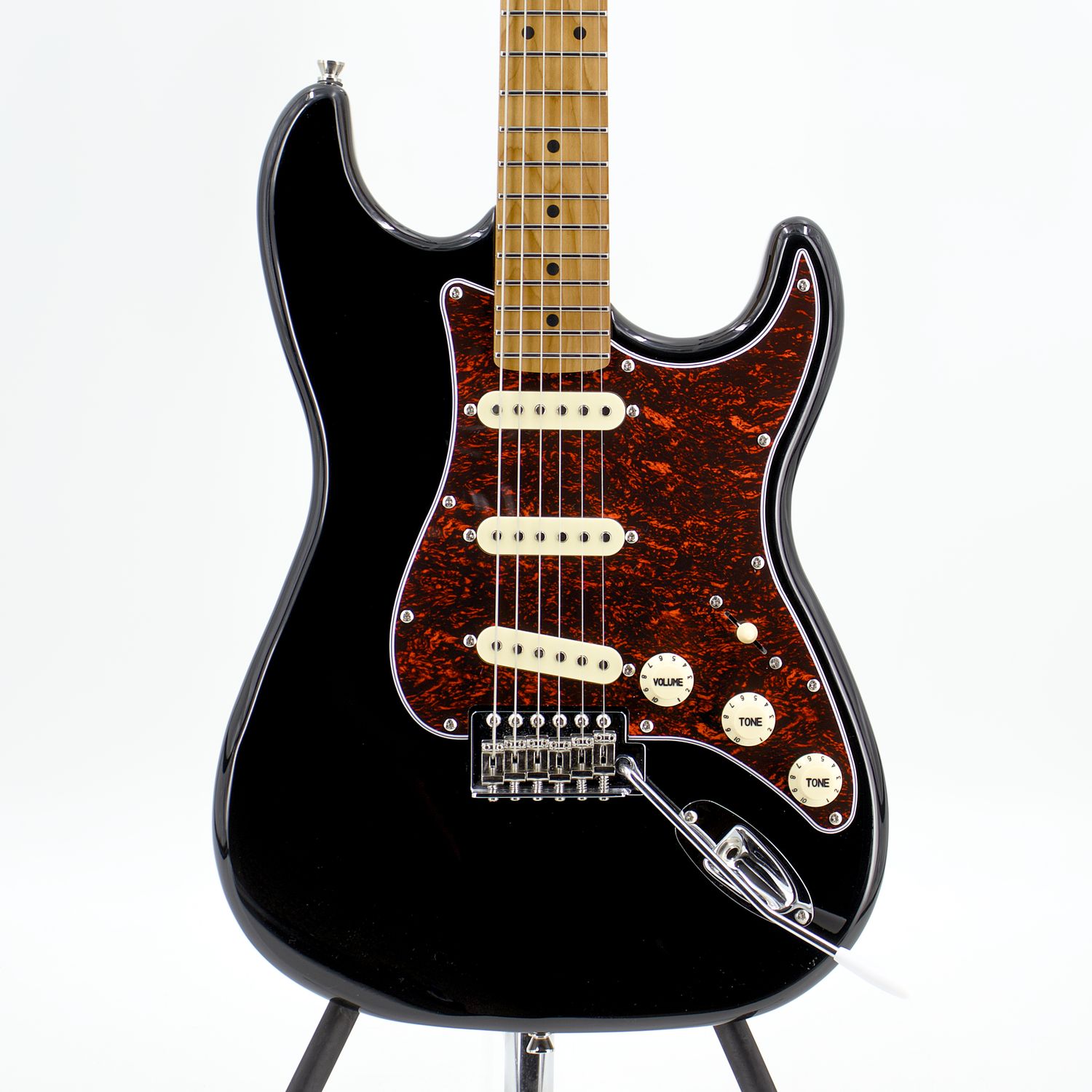 Used Jet JS-300 Black Electric Guitar - Very Good Condition