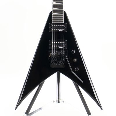 Used Jackson King V JS32 Gloss Black Electric Guitar Very Good Condition