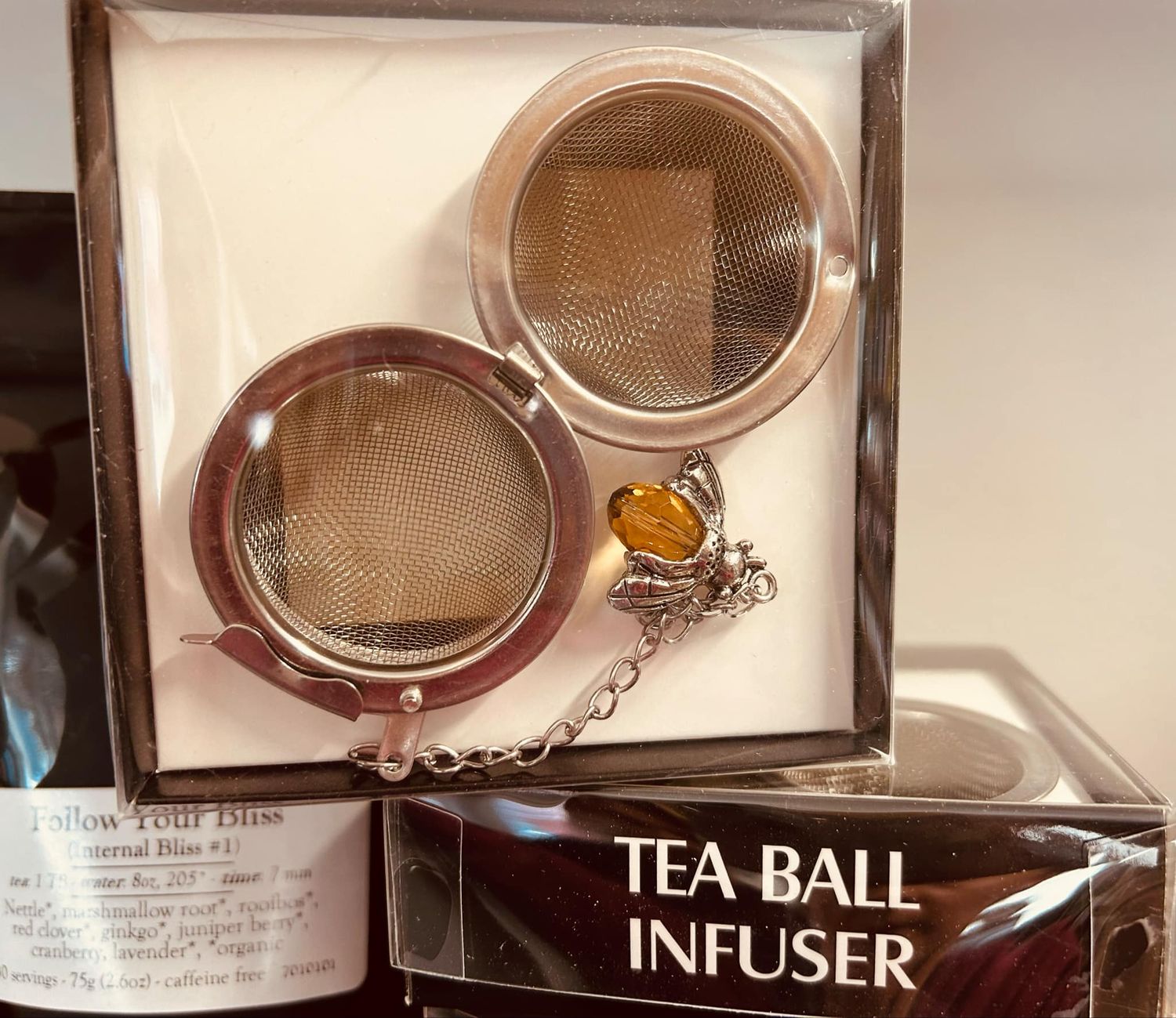 Tea Ball Infuser - Crystal Bee