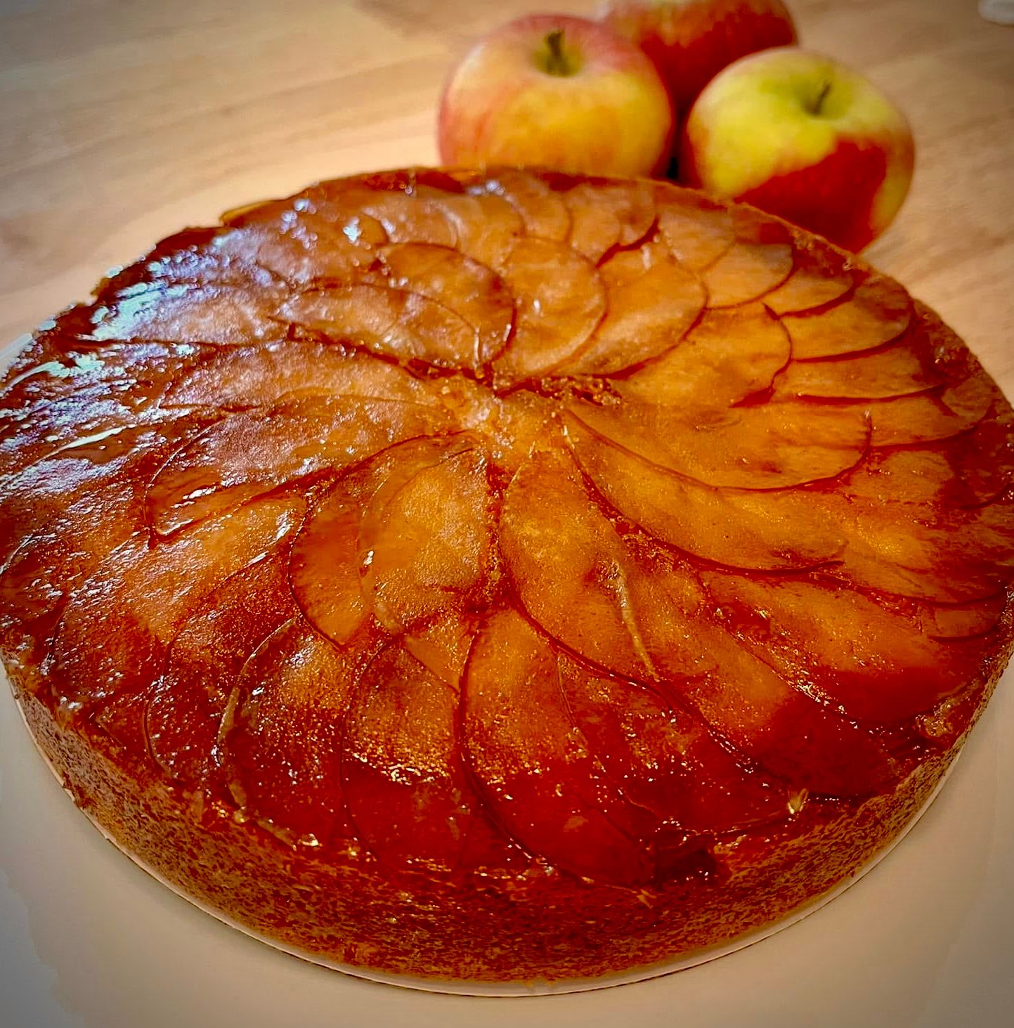 Honey-Apple Upside Down Cake (Dunbarton P/U)