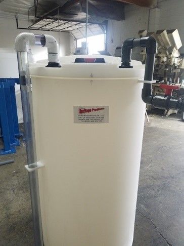 Double Wall Tank w/ Reverse Level Indicator and Fill Line