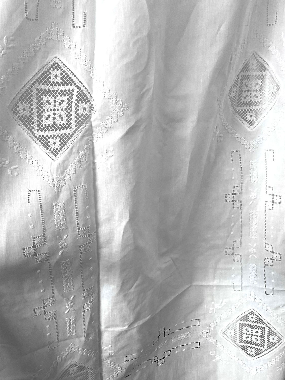 Dúkur Bómullar Hand Bróderaður 150x260 &amp; 12 Servéttur