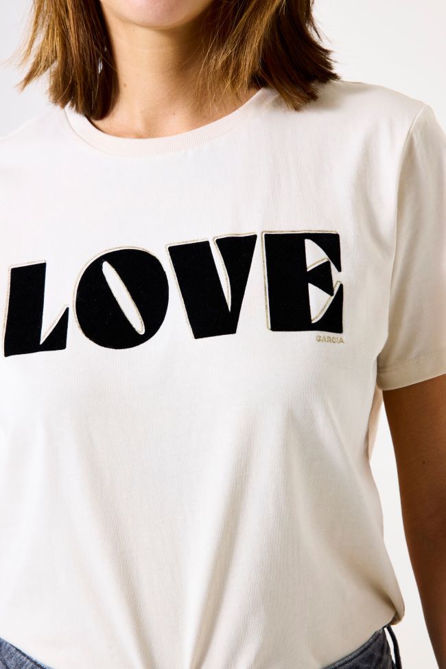 Love Loudly