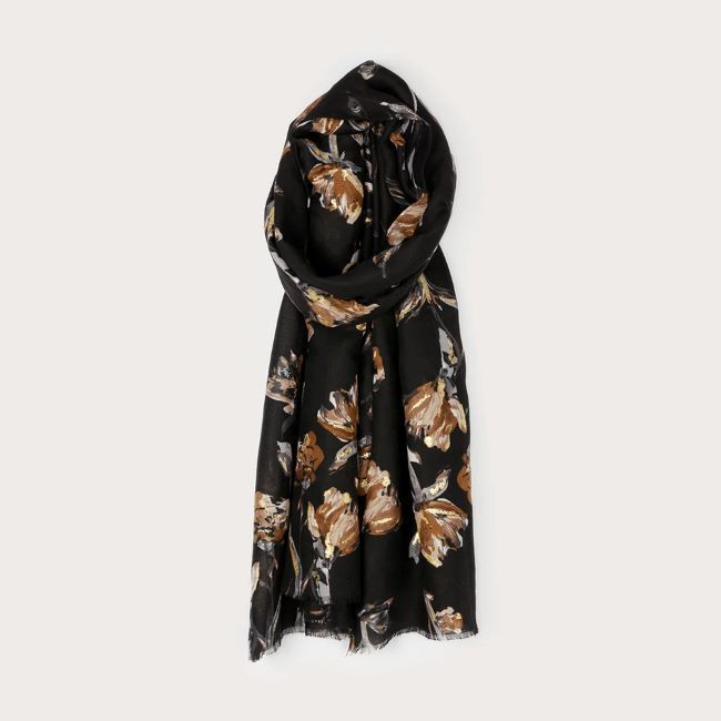 Lightweight Flower Print Scarf with a Touch of Lurex
