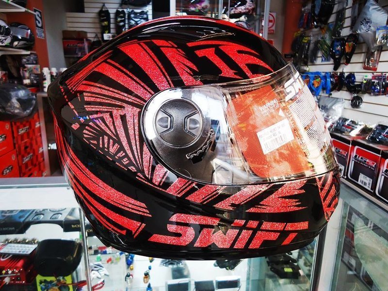 CASCO SWIFT CON DISEÑO