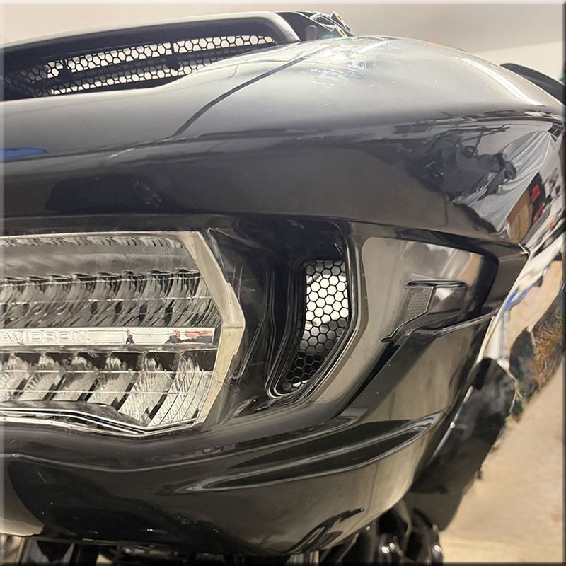 Road Glide GEN-3 Triple SPLITSCREENS - Gloss Black