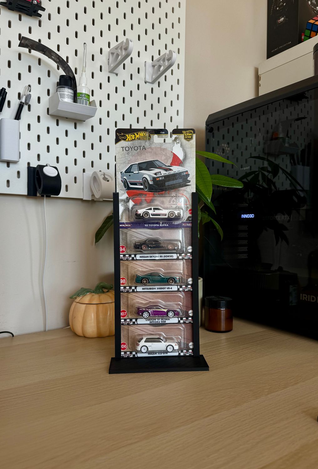 Stojak Hot Wheels Premium (składany) - na 5 sztuk