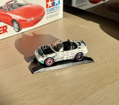 Podnośnik - na 1 pojazd 1:64 - kompatybilne z Hot Wheels